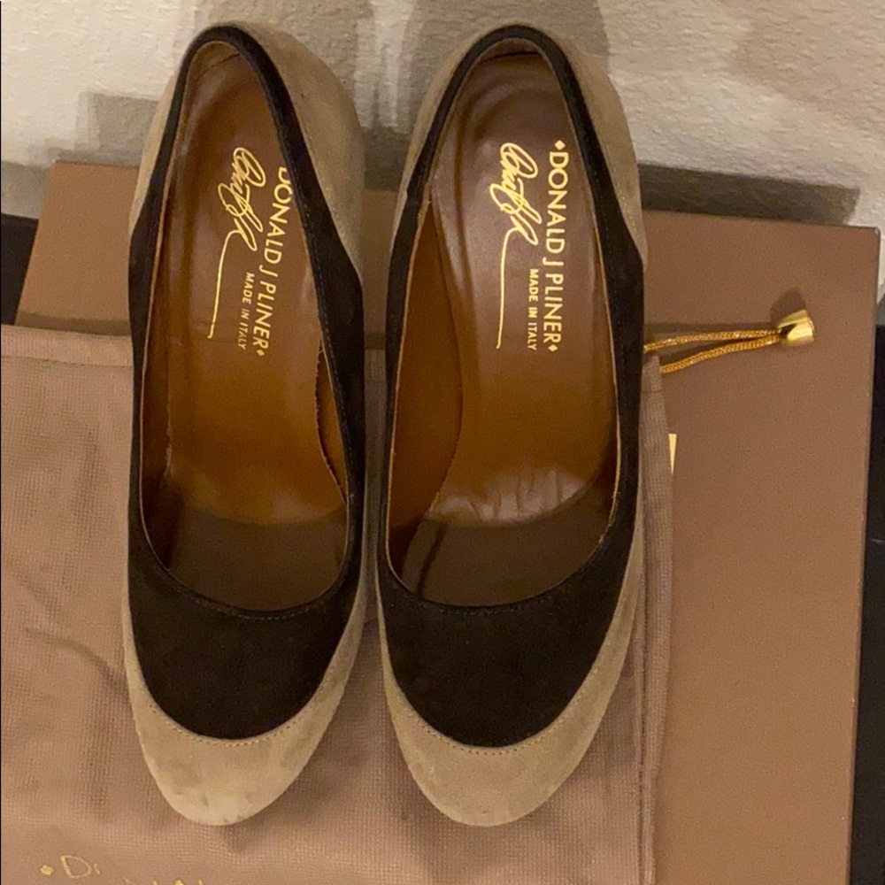 Heels - Picture 5 of 5